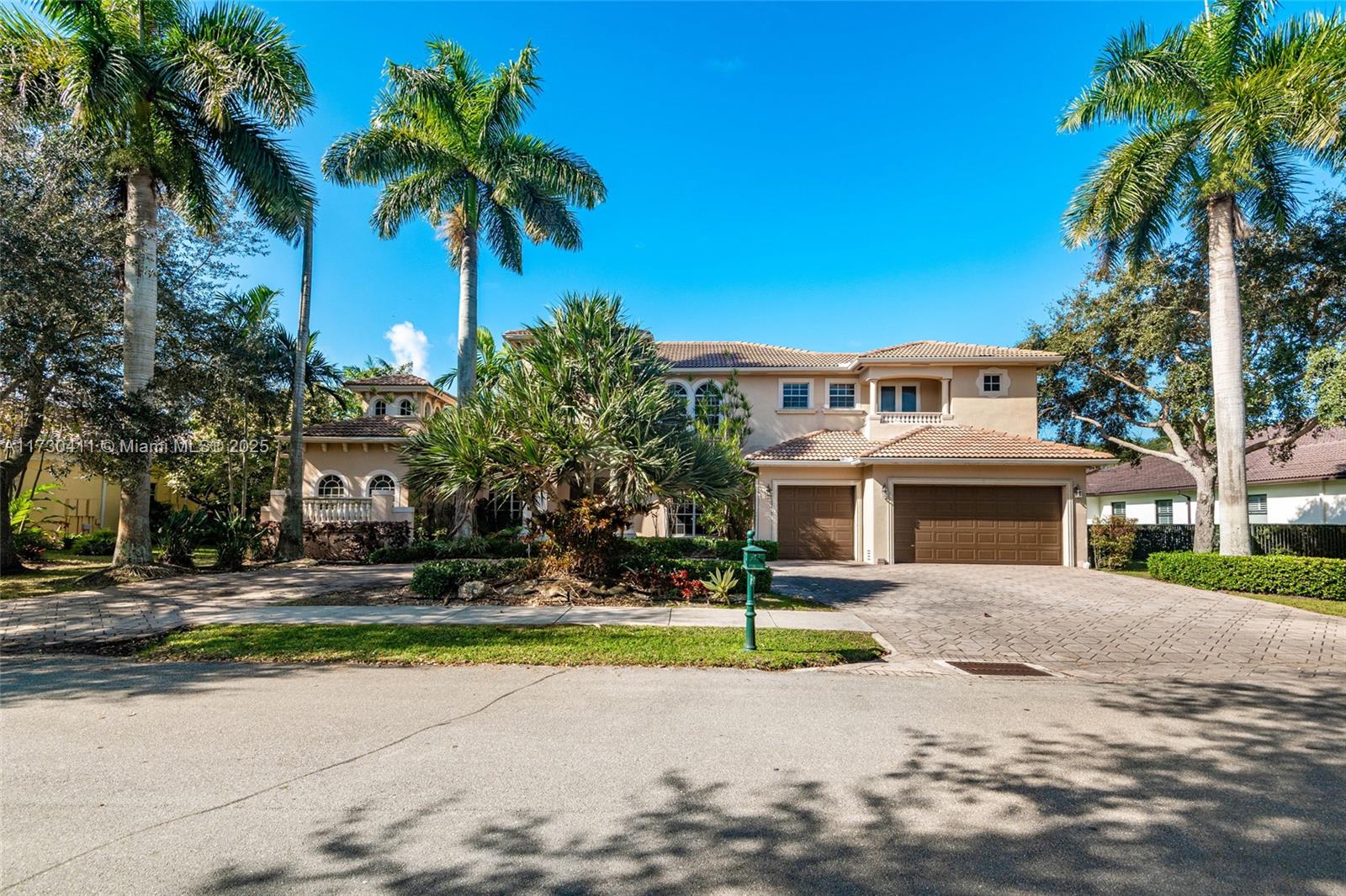 KAPOK GROVE ESTATES - Residential