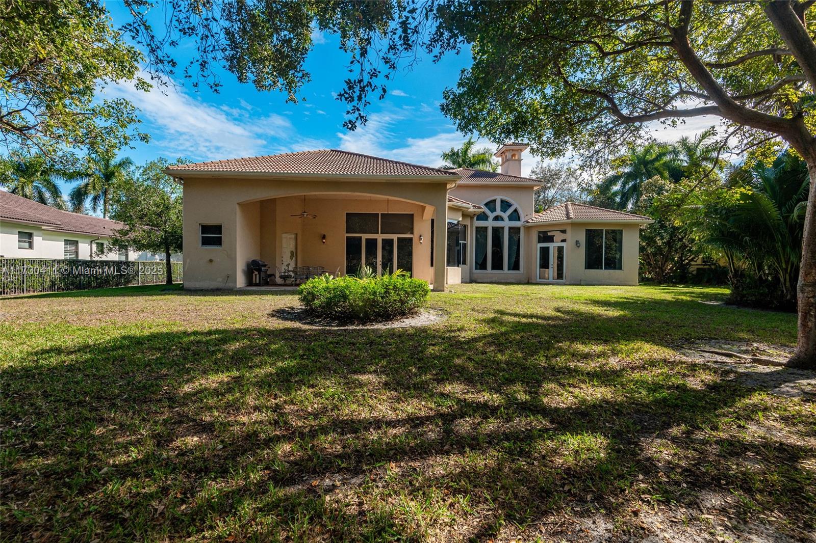 KAPOK GROVE ESTATES - Residential