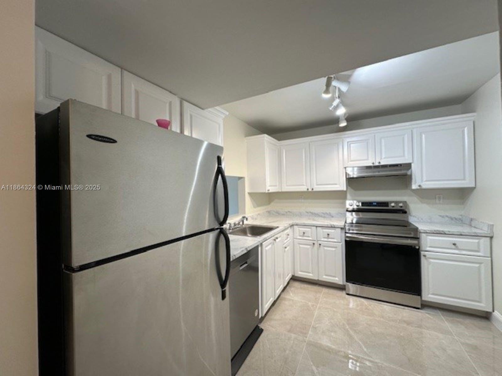 BELASERA AT PINE ISLAND C - Residential