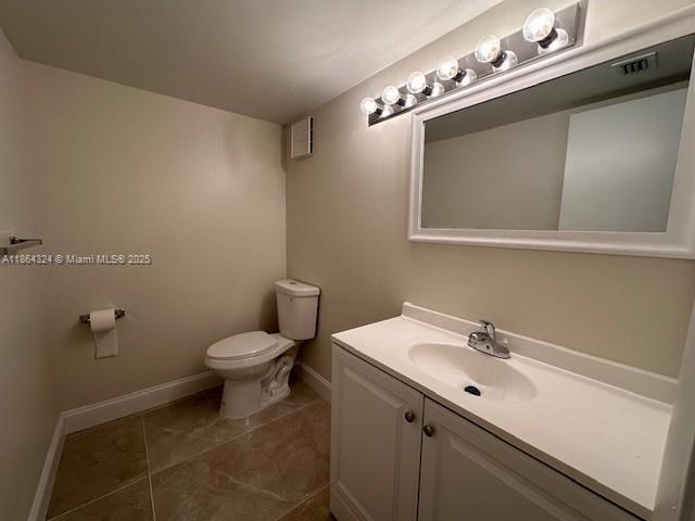 721 N Pine Island Rd 214