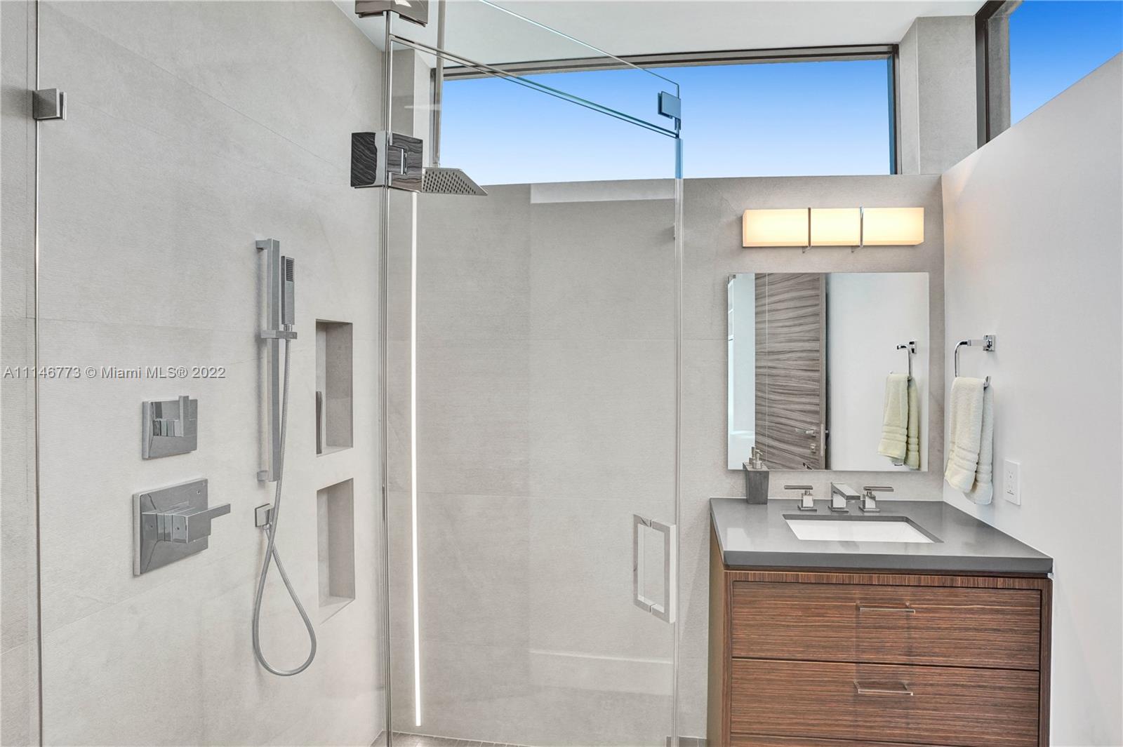 CORAL RIDGE - Residential