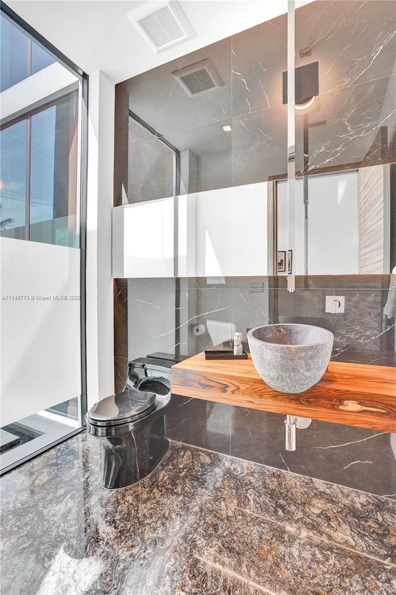 CORAL RIDGE - Residential