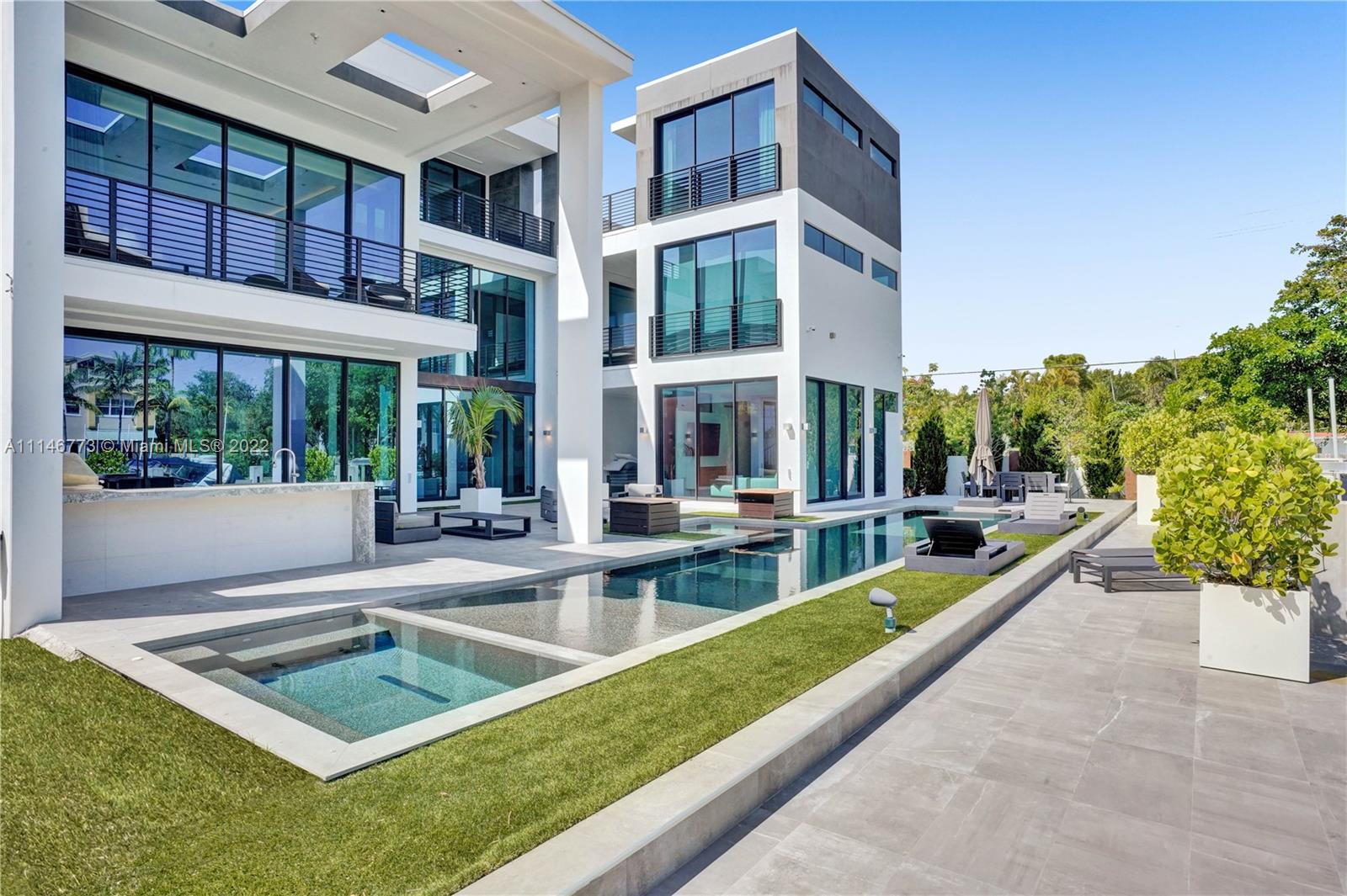 CORAL RIDGE - Residential