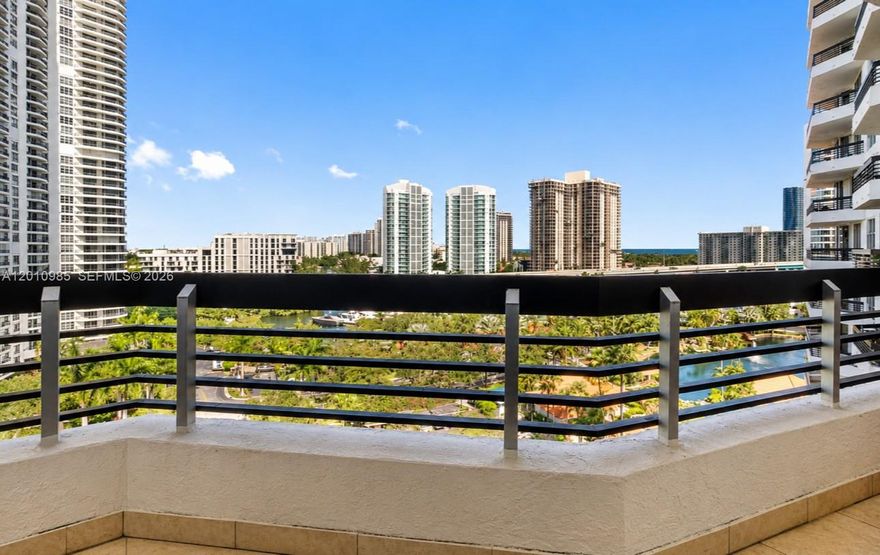 Beautiful 2-bedroom, 2-bath condo located in the highly desirable Mystic Pointe Tower 300 in the heart of Aventura. This spacious unit offers 1,091 sqft of living area with great natural light and stunning views. The building features full-service amenities including 24-hour security, concierge, pool, gym, tennis courts, and more. Prime location close to Aventura Mall, restaurants, and beaches. Perfect for end users or investors. Easy to show.