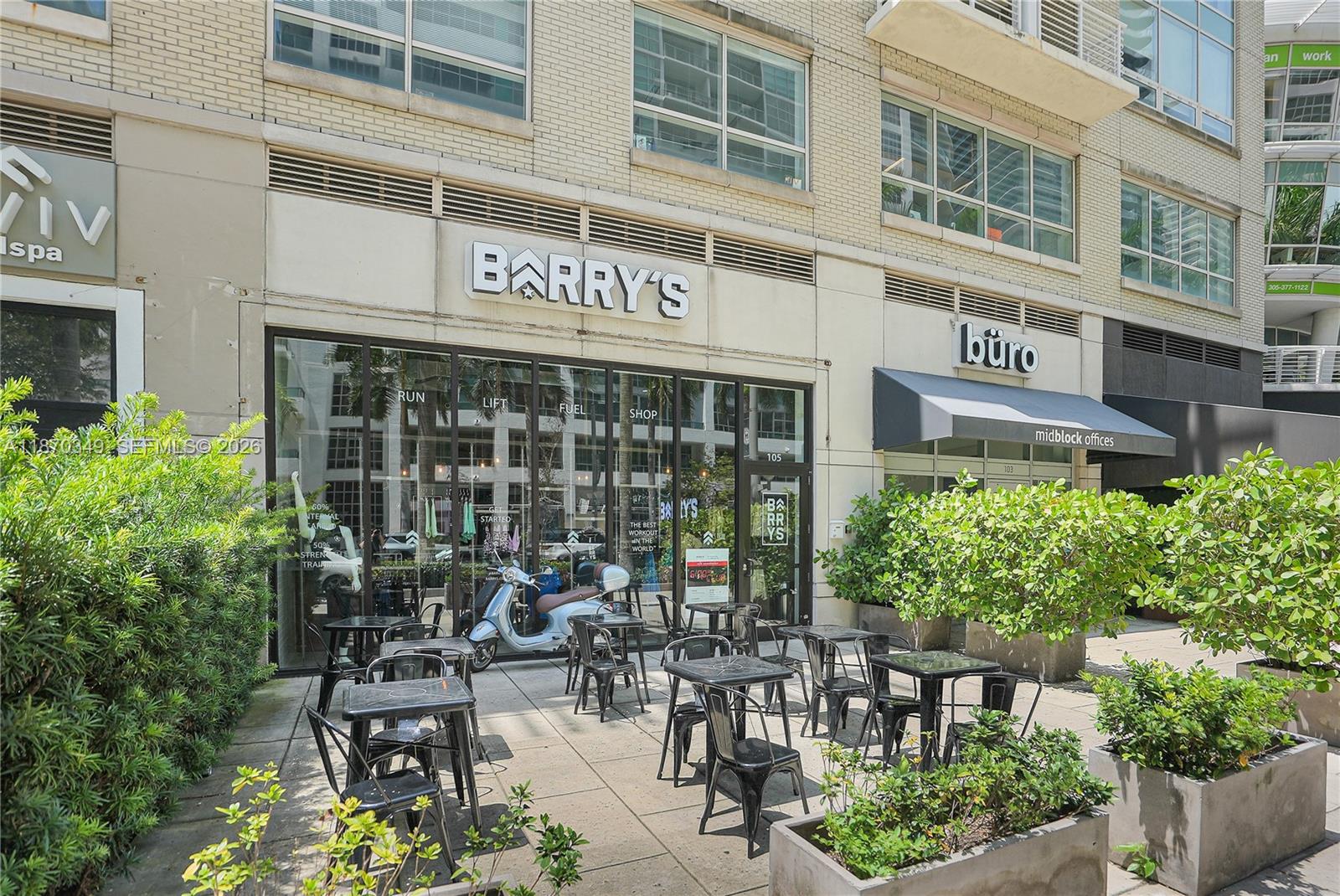 MIDBLOCK MIAMI CONDO - Residential