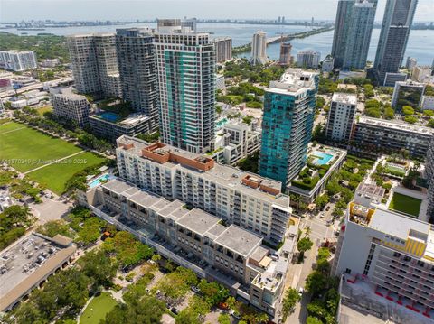 3250 NE 1st Ave 705 Miami FL 33137