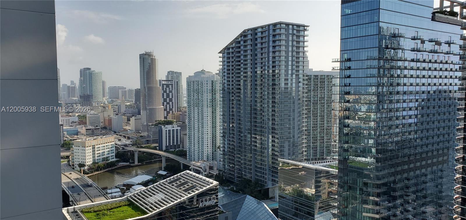 BRICKELL HEIGHTS WEST CON - Residential Lease