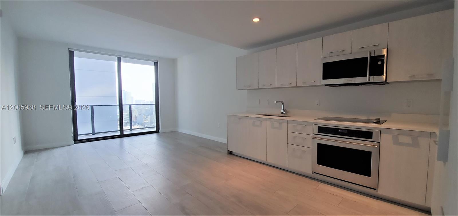 BRICKELL HEIGHTS WEST CON - Residential Lease