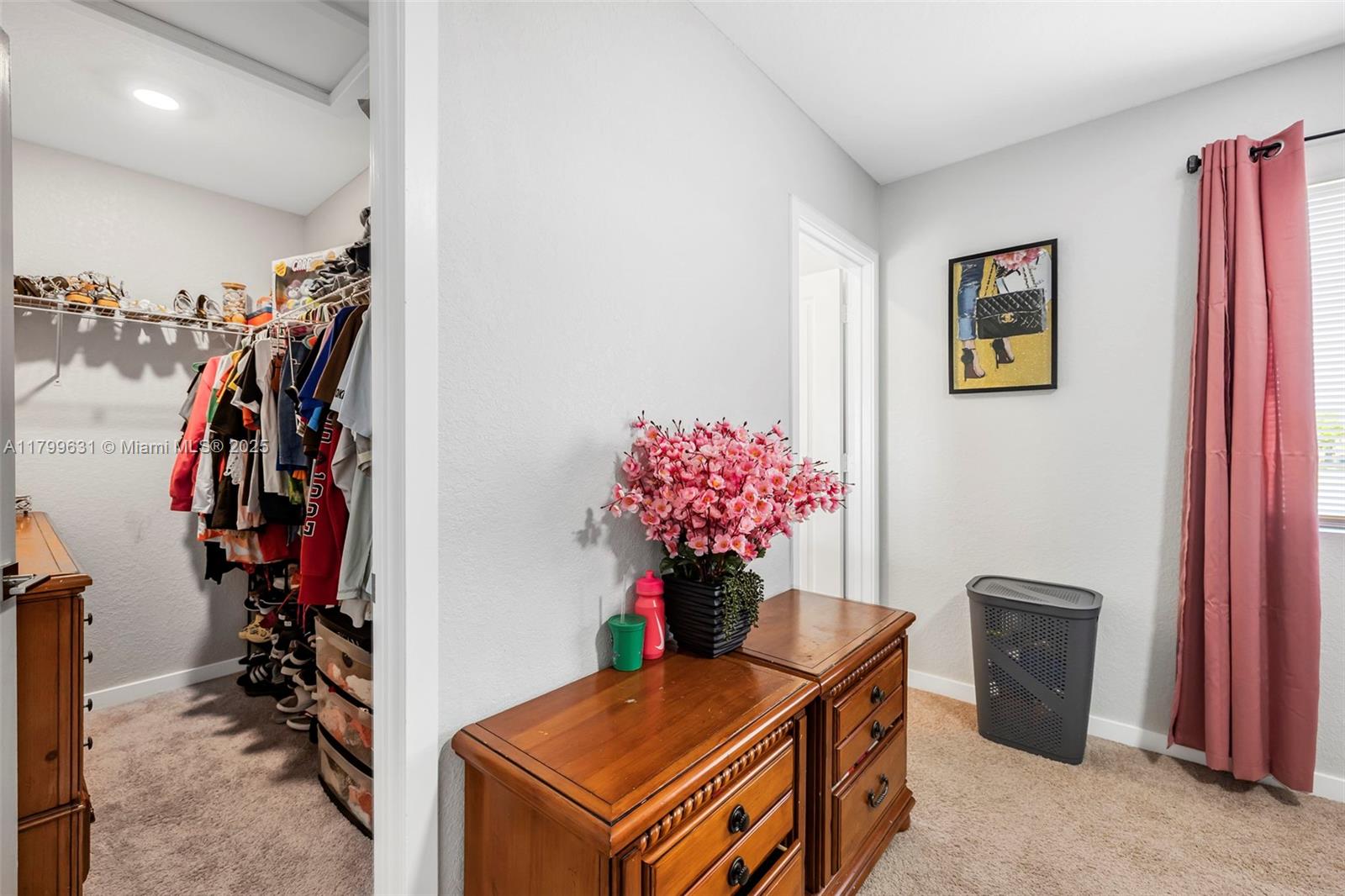 TOWNS AT SEASCAPE - Residential