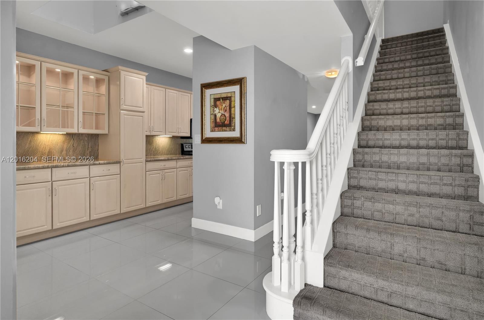 RIVERGATE TOWNHOUSES COND - Residential
