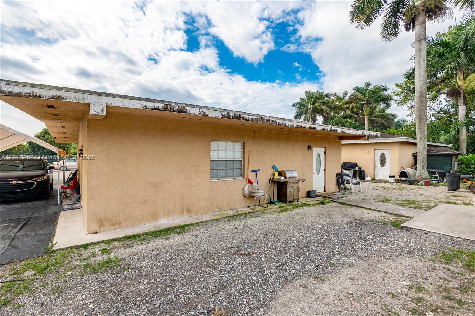 NORTH REDLANDS - Residential