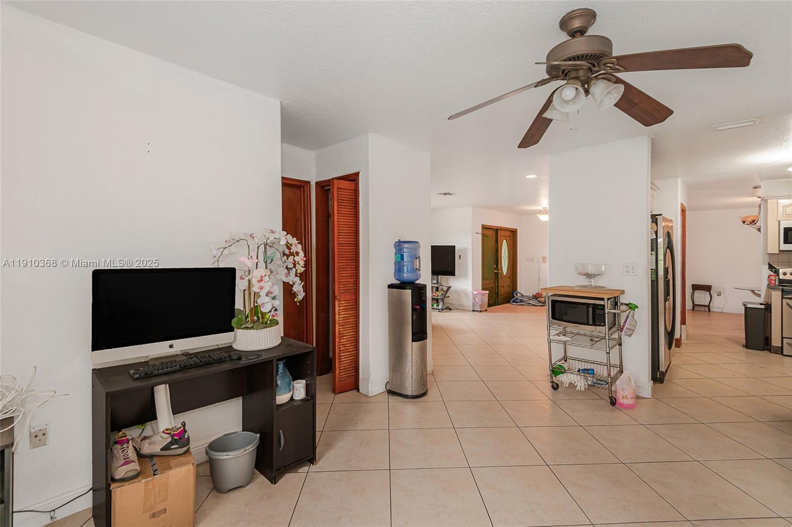 NORTH REDLANDS - Residential