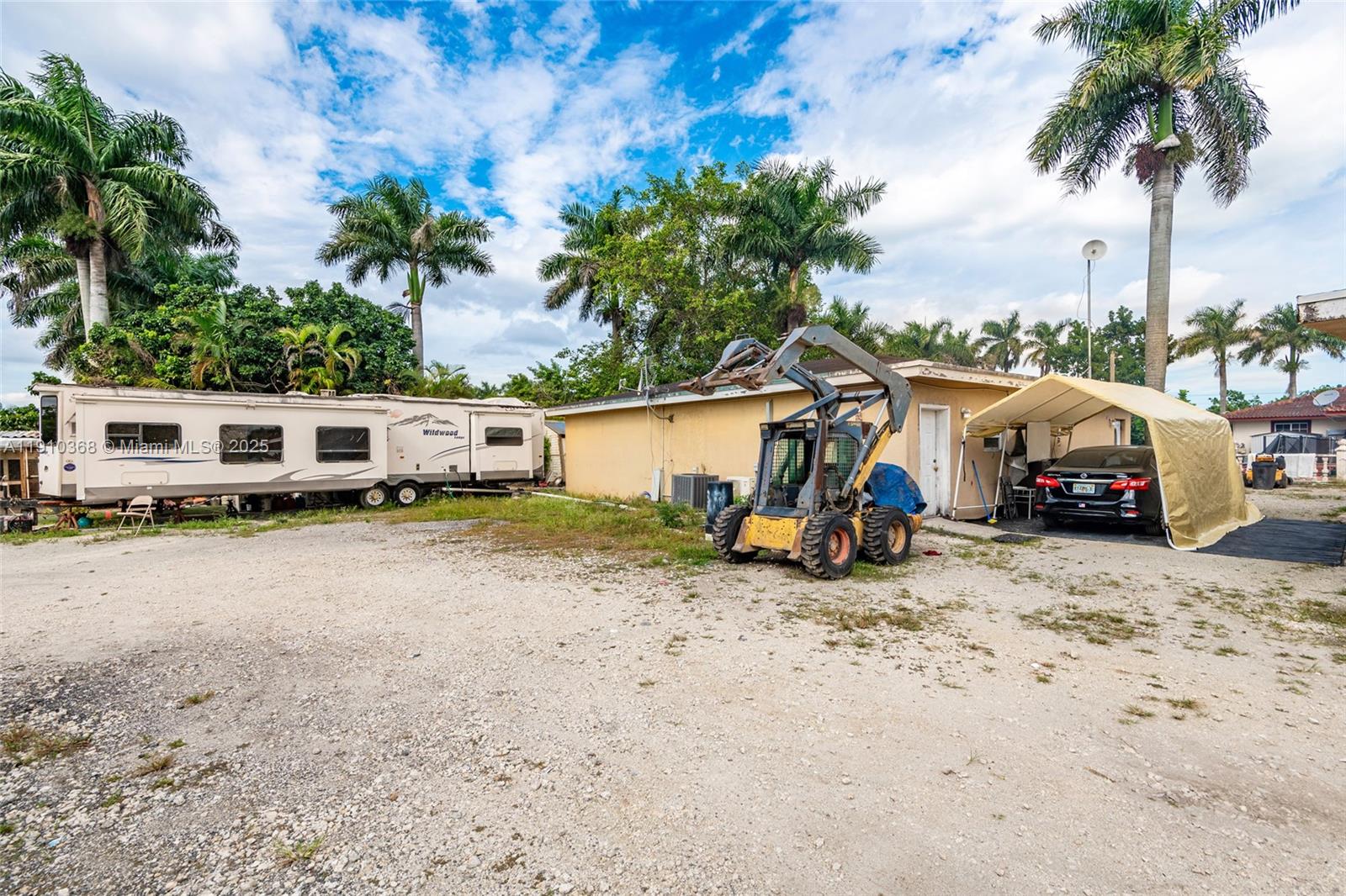 NORTH REDLANDS - Residential