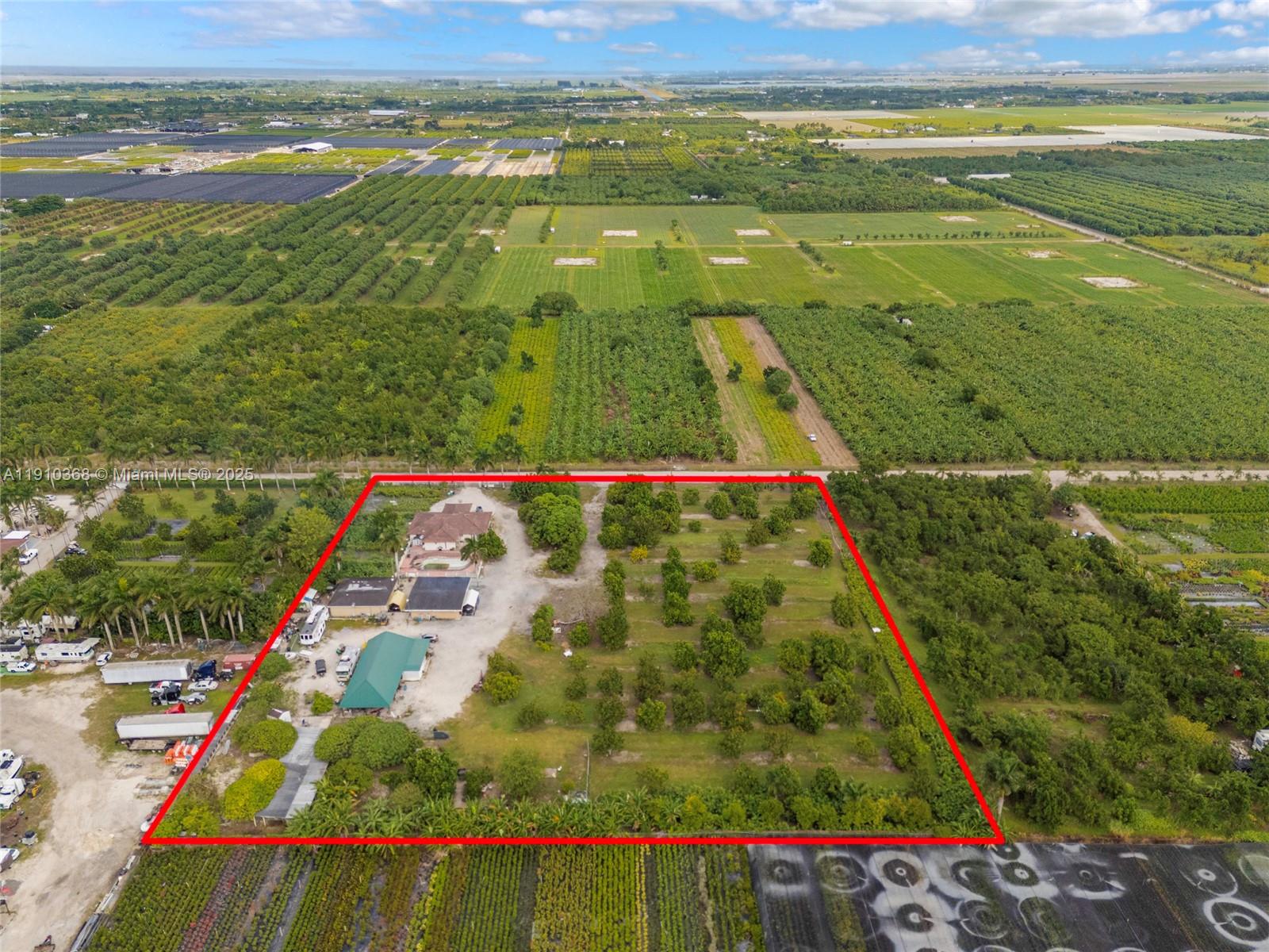 NORTH REDLANDS - Residential