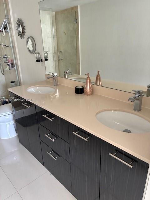 COMMODORE PLAZA CONDO - Residential