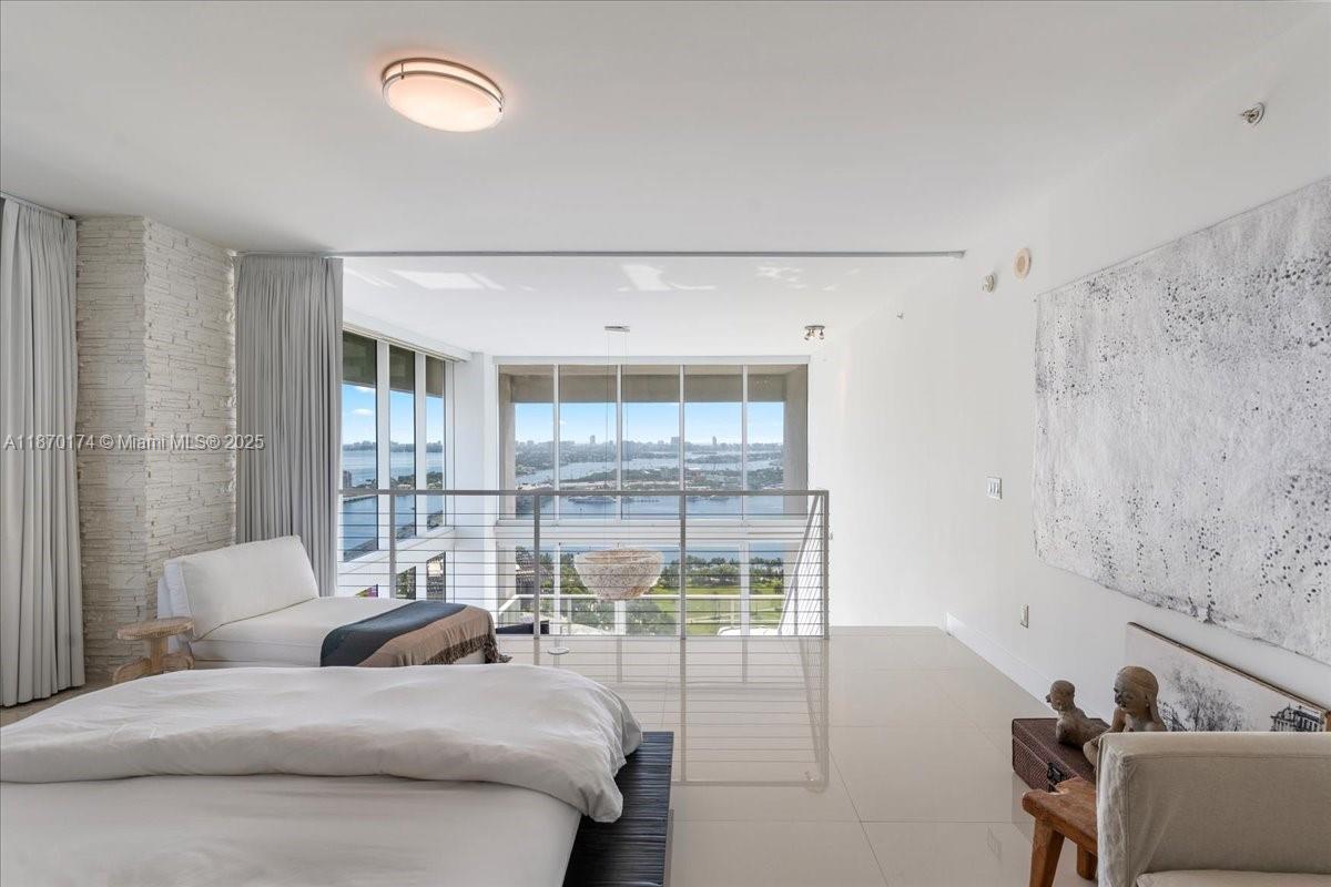 TEN MUSEUM PK RESIDENTIAL - Residential