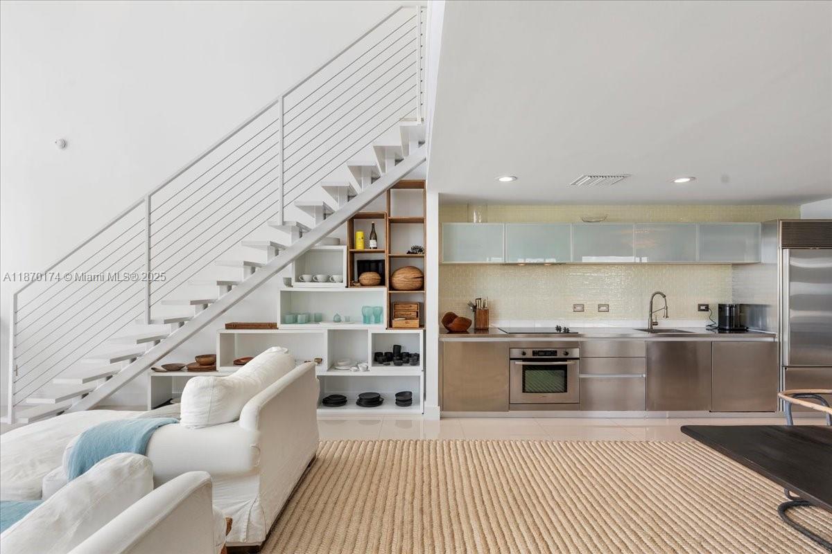 TEN MUSEUM PK RESIDENTIAL - Residential