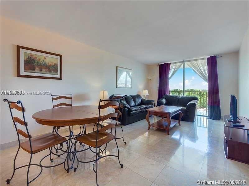210 Seaview Dr 607