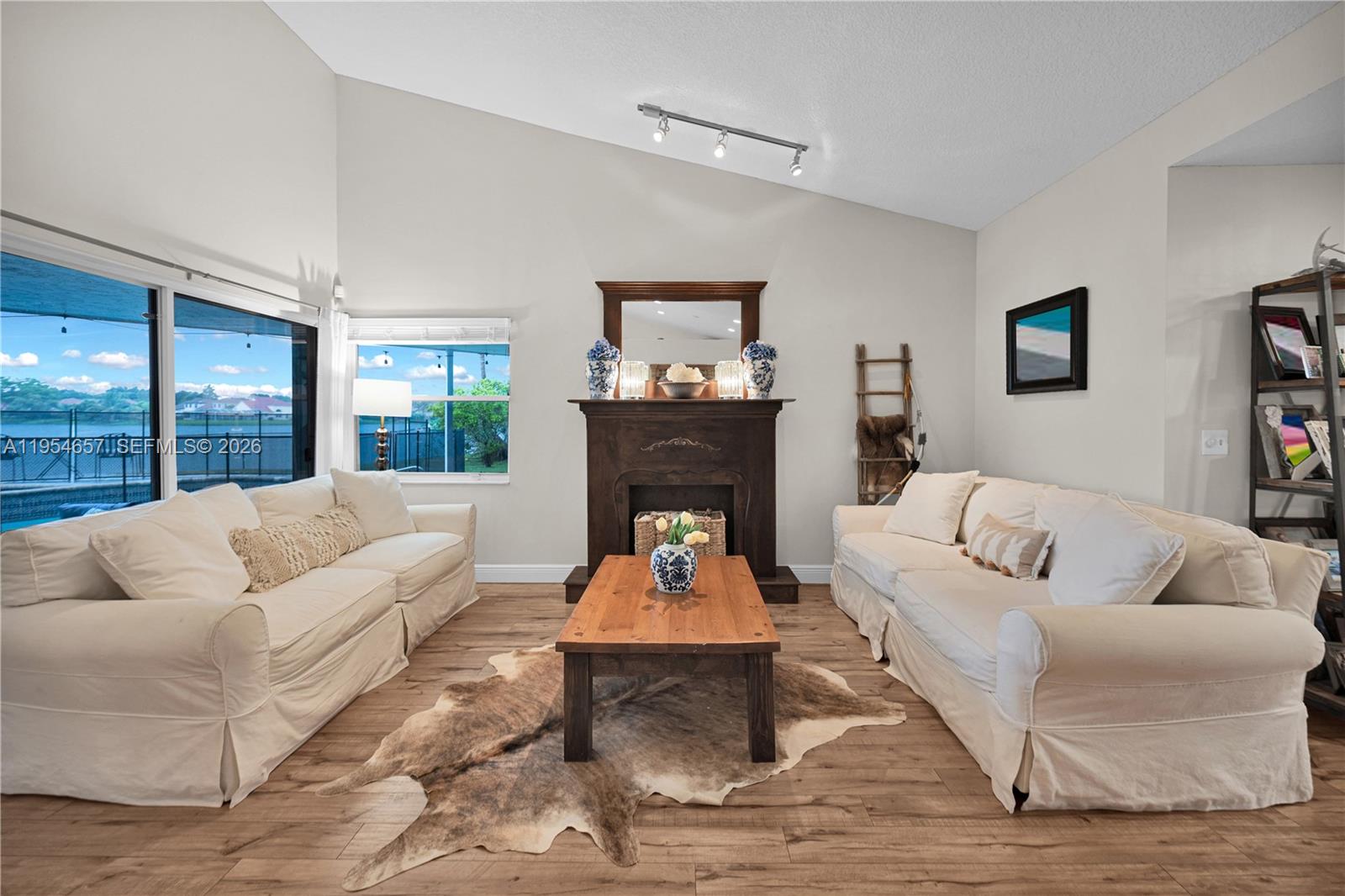 FOREST RIDGE SINGLE FAMIL - Residential