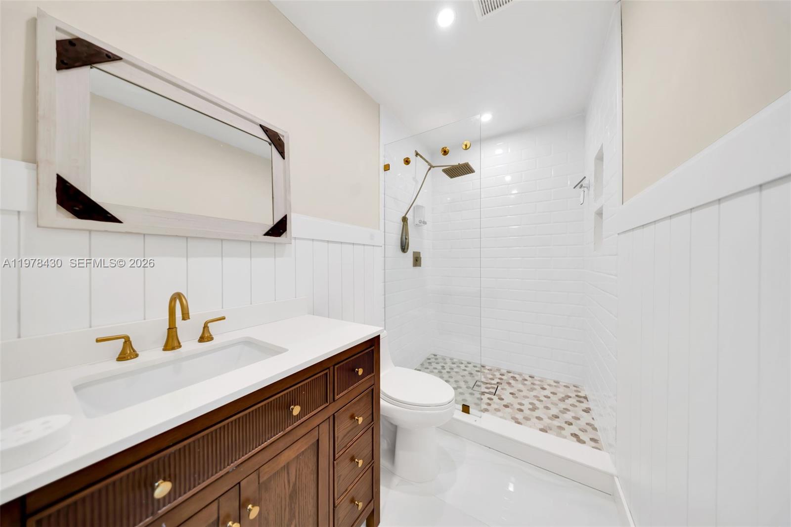 ORCHARD ESTATES - Residential