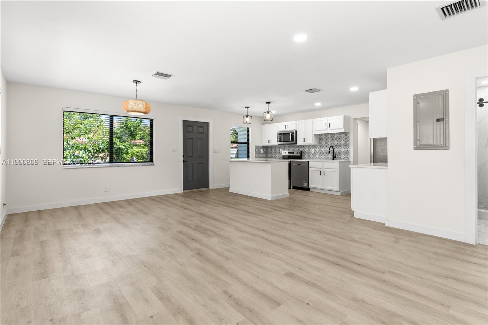 BELLEHAVEN UNIT A - Residential