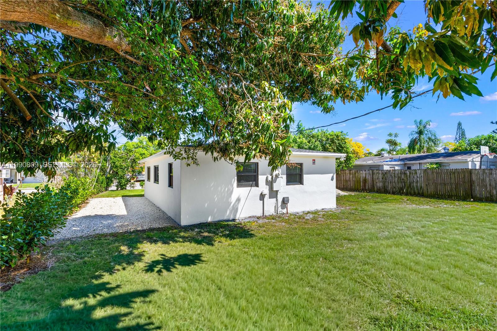 BELLEHAVEN UNIT A - Residential