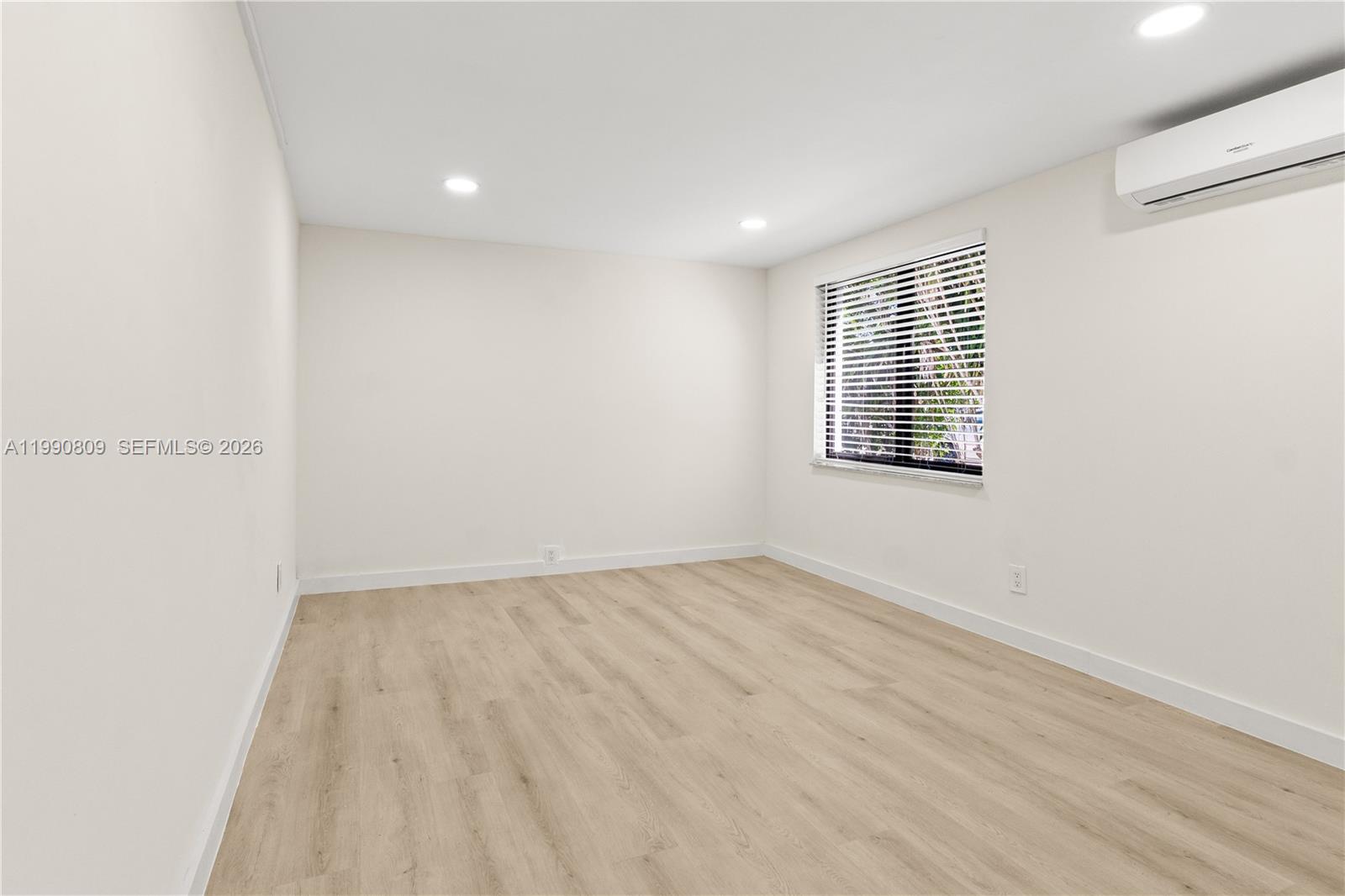 BELLEHAVEN UNIT A - Residential