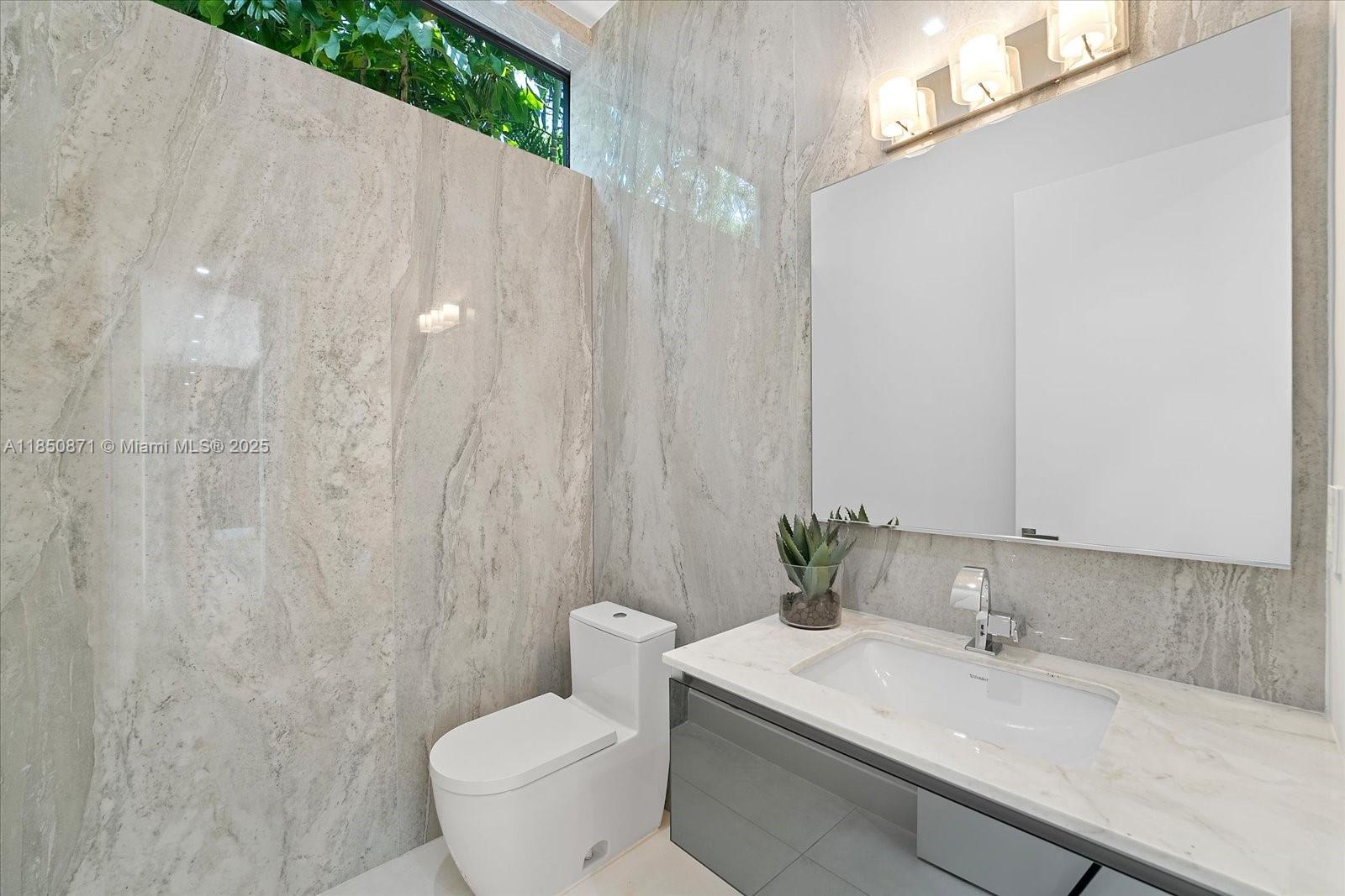 HIBISCUS ISLAND - Residential