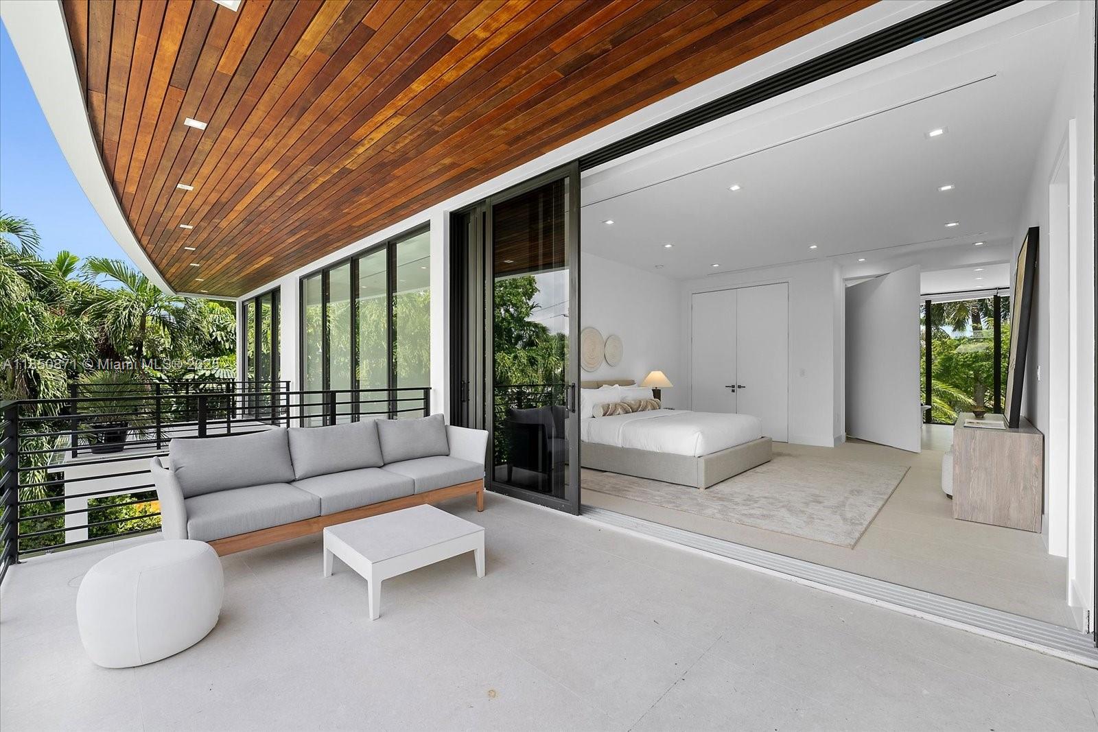 HIBISCUS ISLAND - Residential