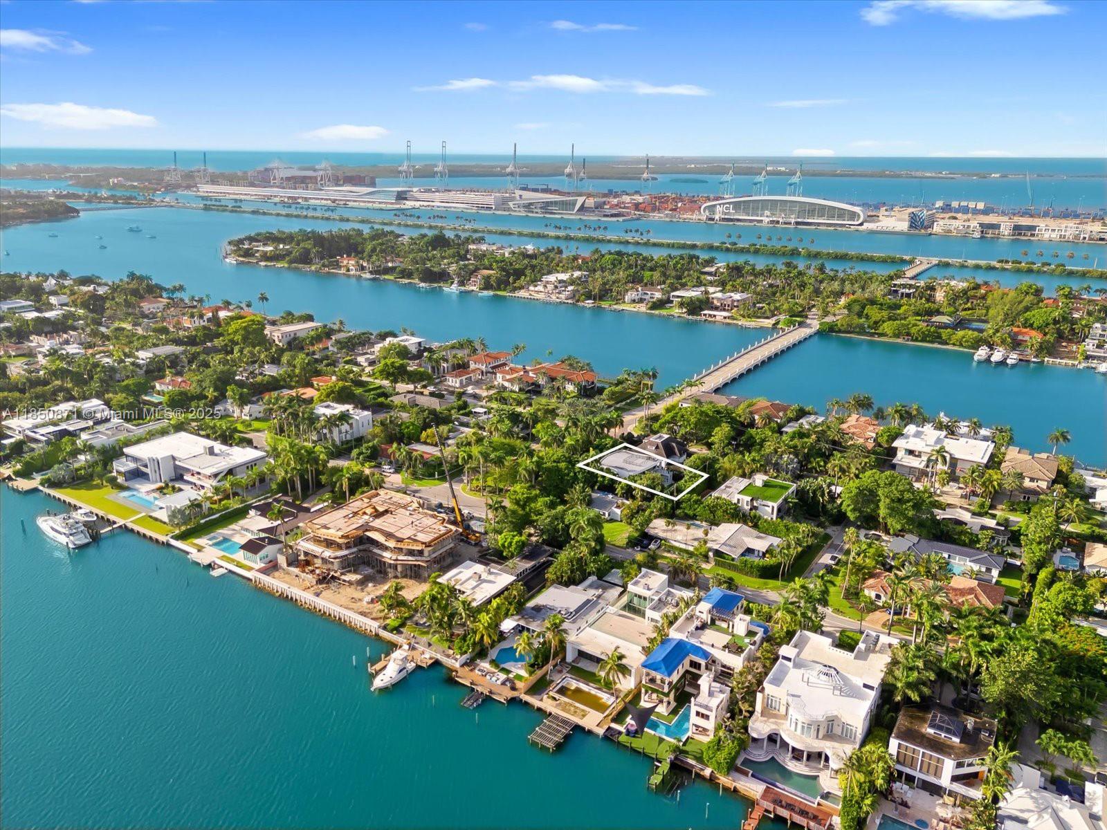 HIBISCUS ISLAND - Residential