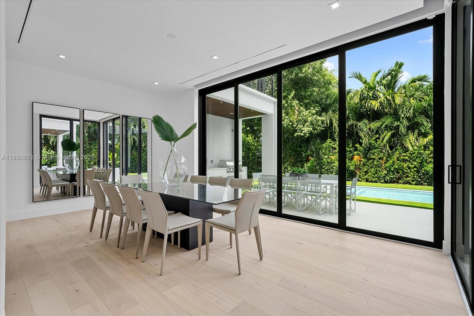 HIBISCUS ISLAND - Residential