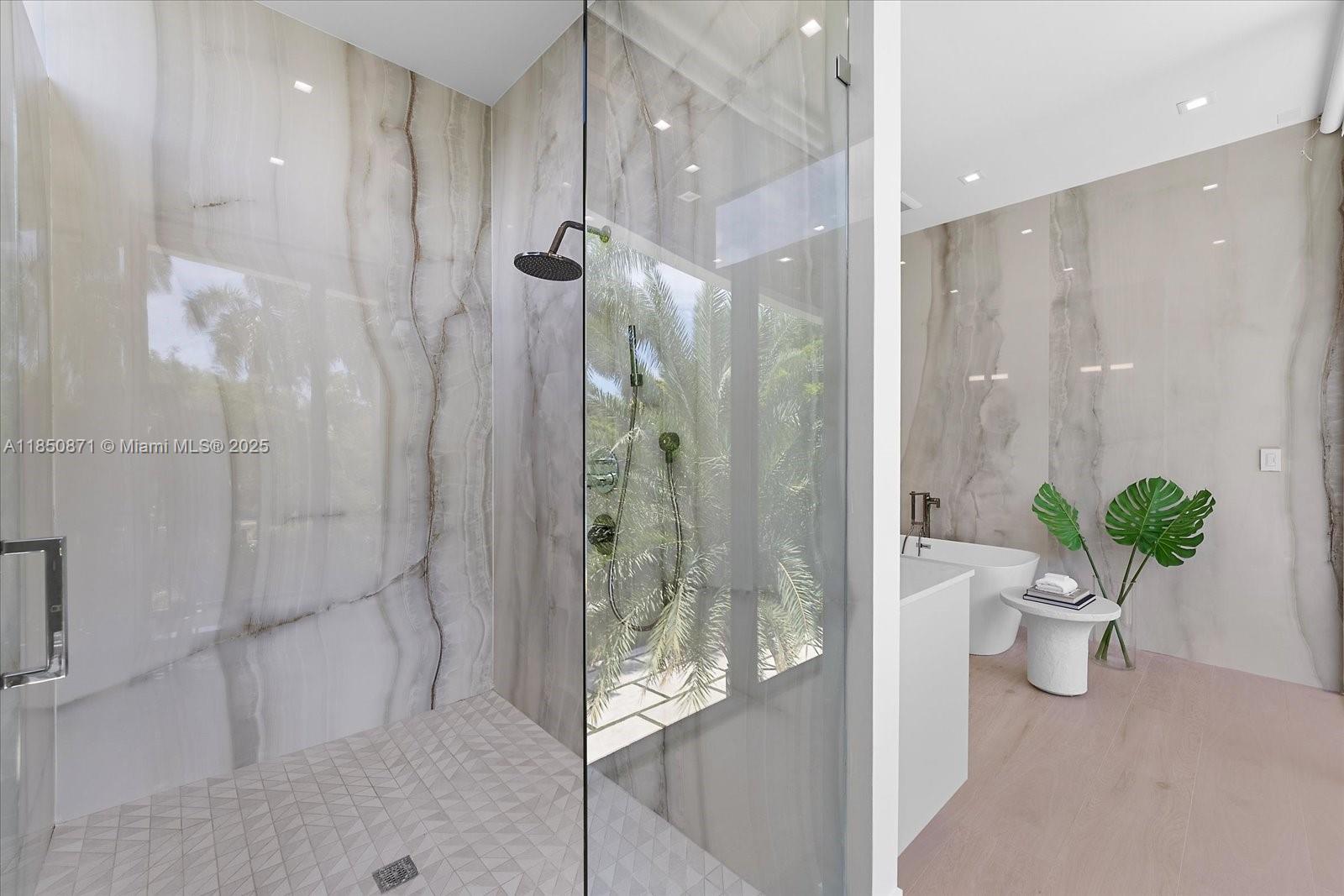 HIBISCUS ISLAND - Residential