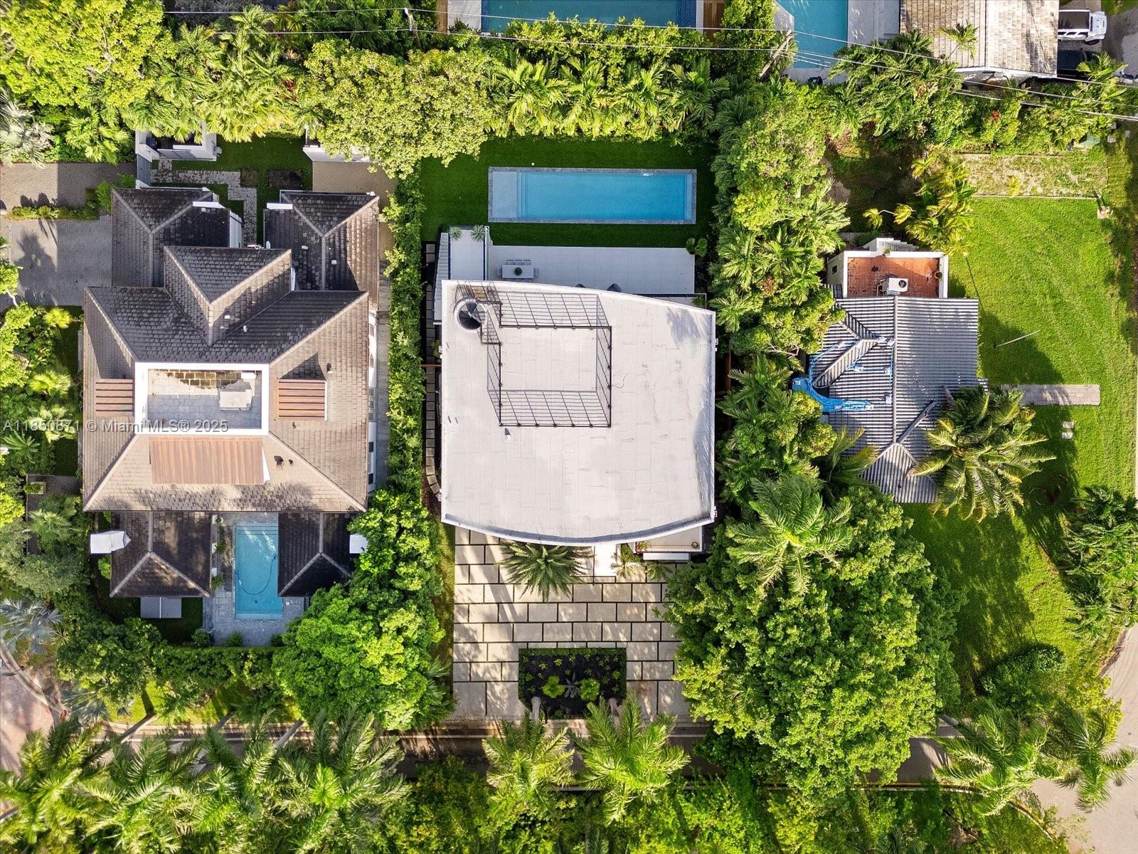 HIBISCUS ISLAND - Residential