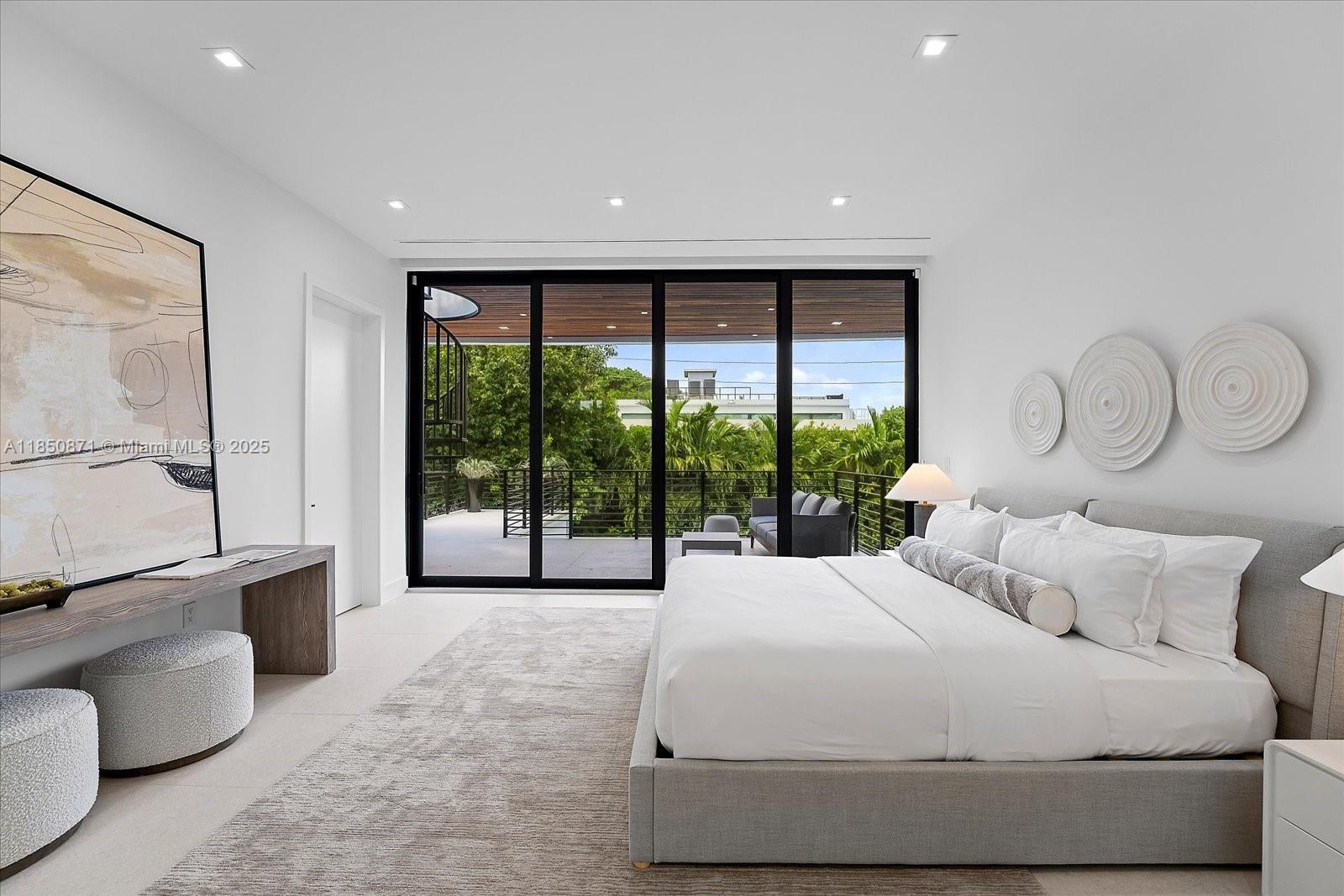 HIBISCUS ISLAND - Residential