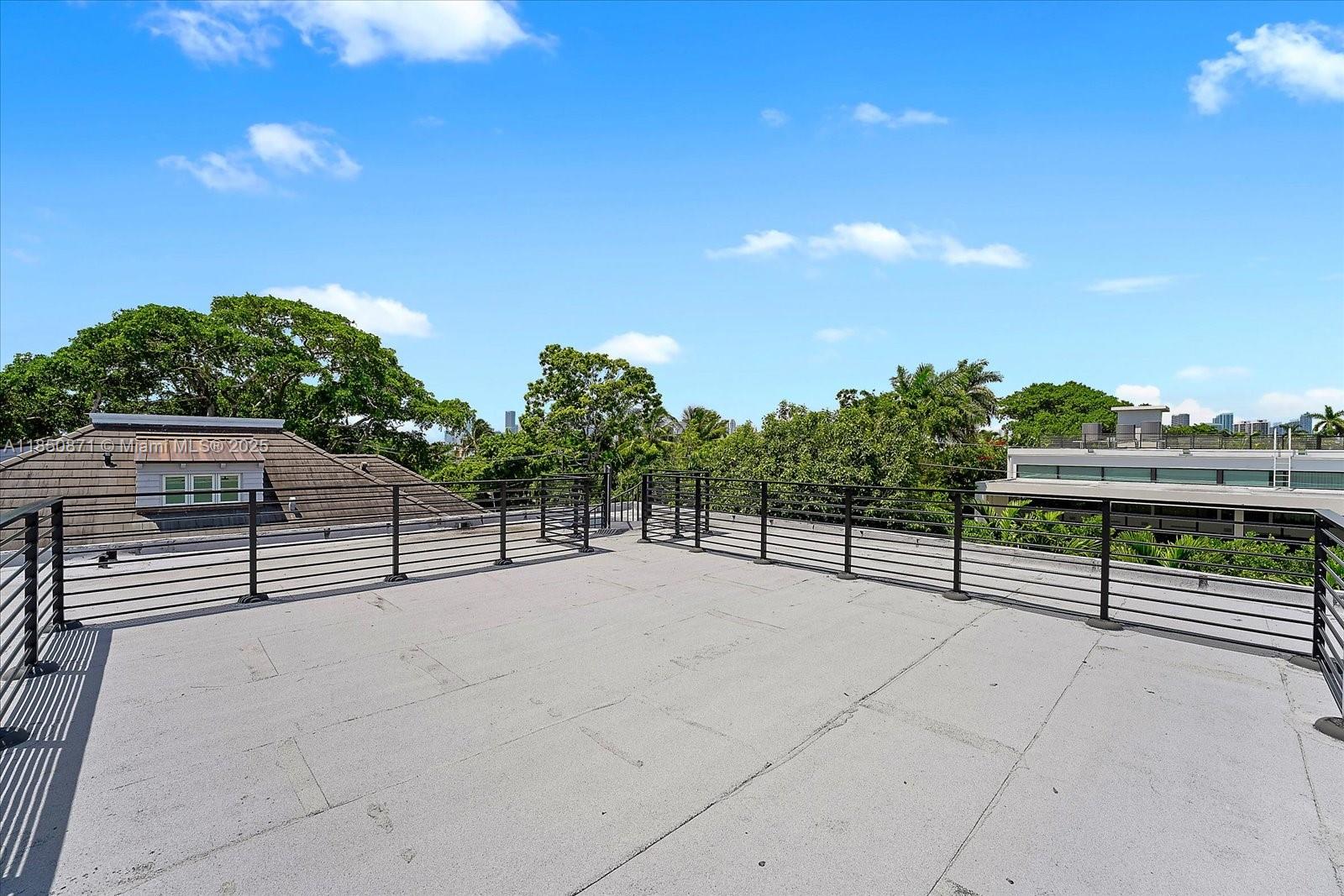 HIBISCUS ISLAND - Residential