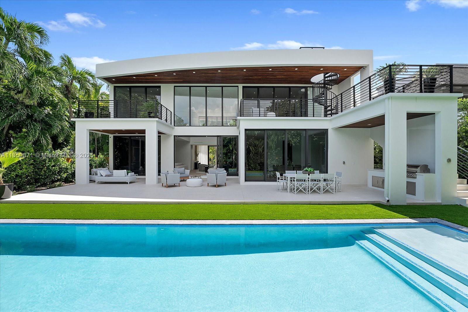 HIBISCUS ISLAND - Residential