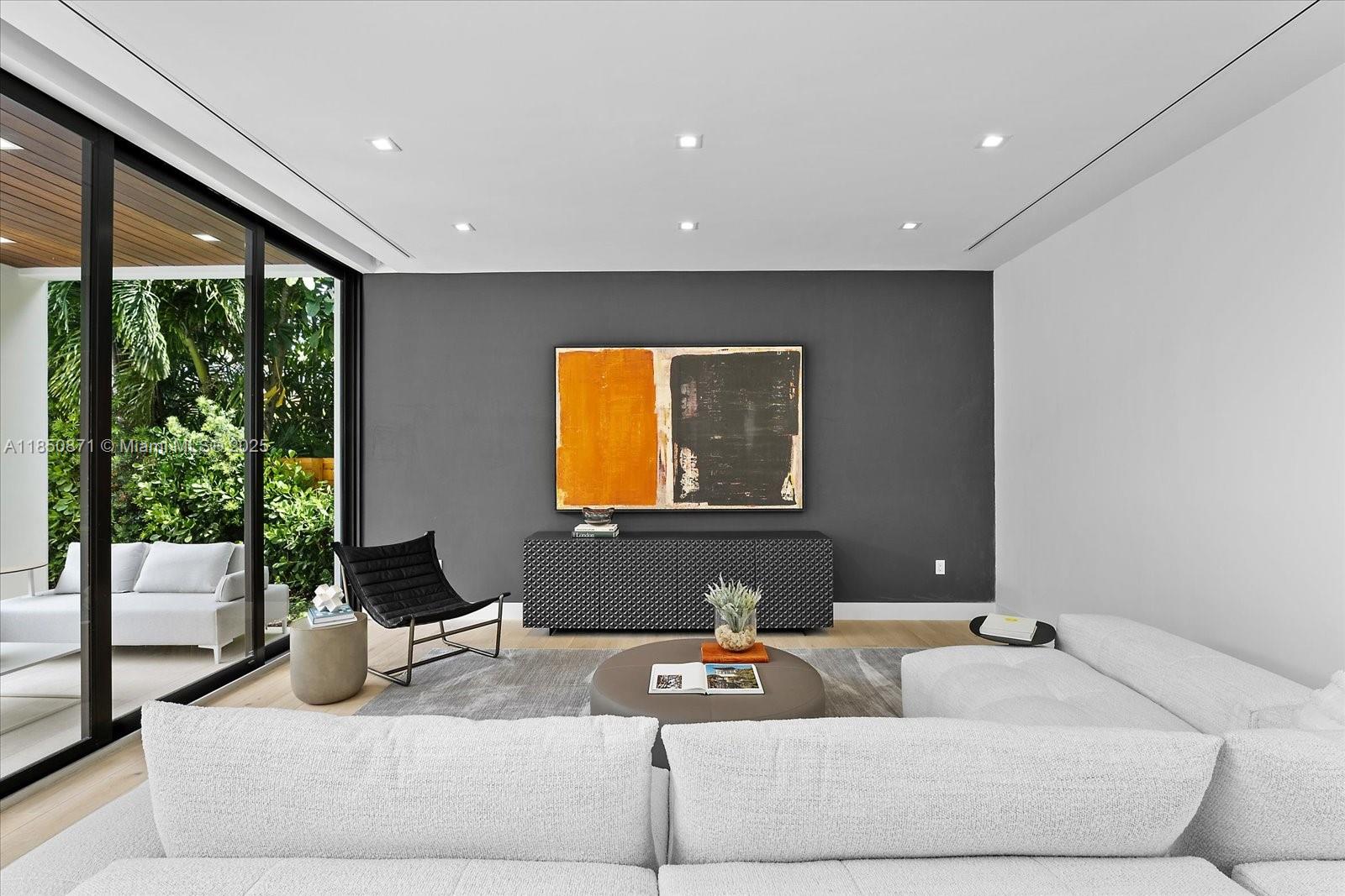 HIBISCUS ISLAND - Residential