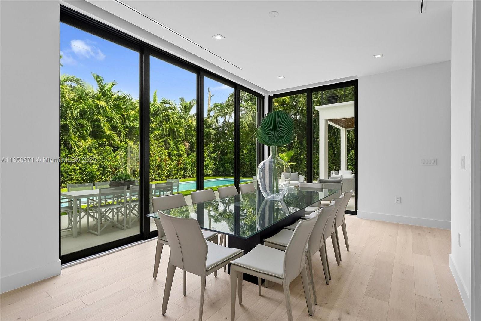 HIBISCUS ISLAND - Residential