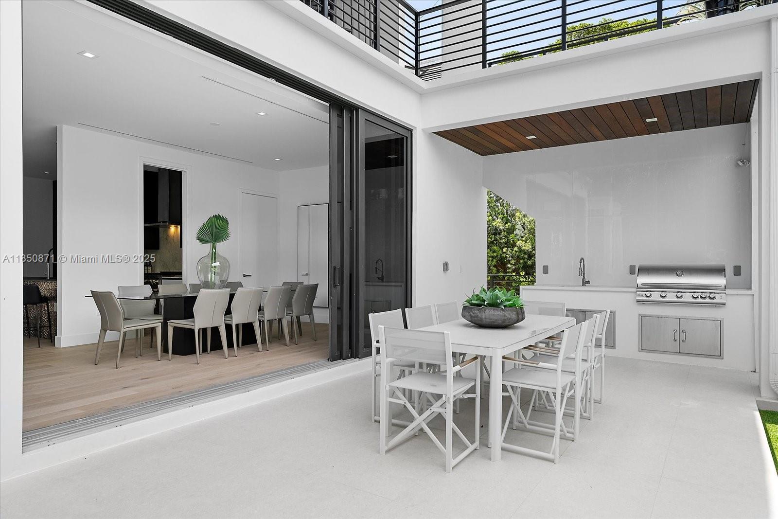 HIBISCUS ISLAND - Residential