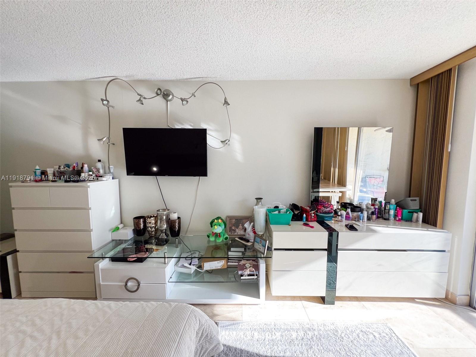 DESOTO PARK CONDO - Residential