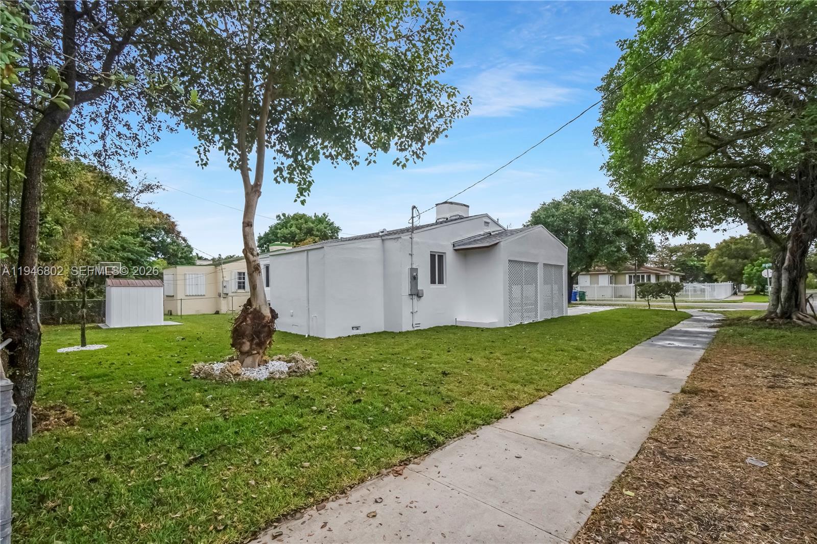 W BUENA VISTA CEN - Residential