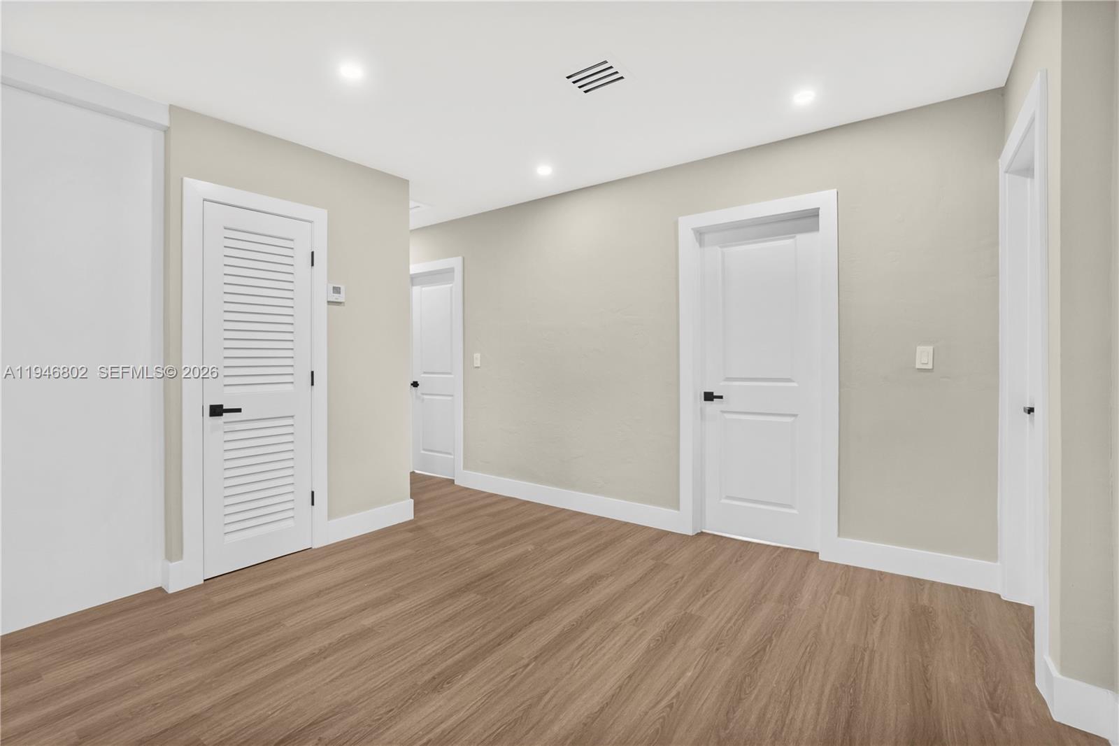 W BUENA VISTA CEN - Residential