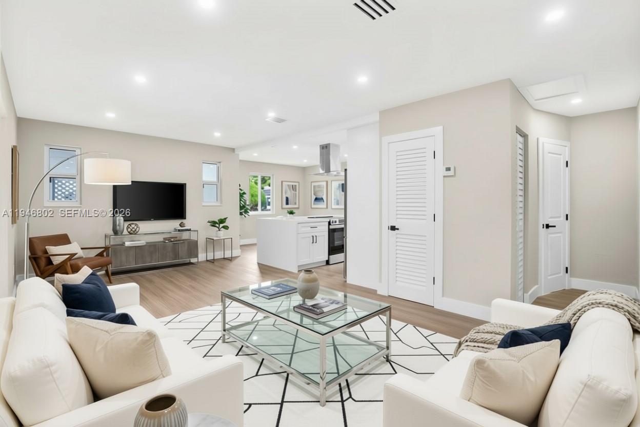 W BUENA VISTA CEN - Residential