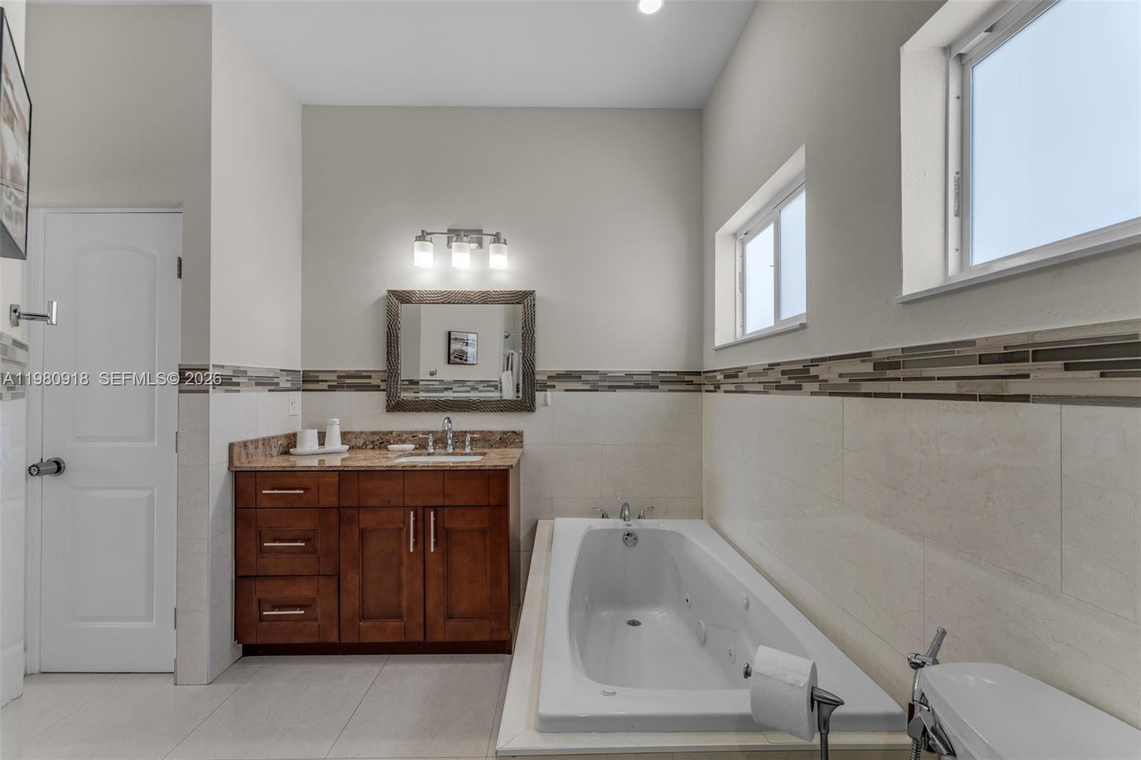 KEY LARGO PARK AMD - Residential