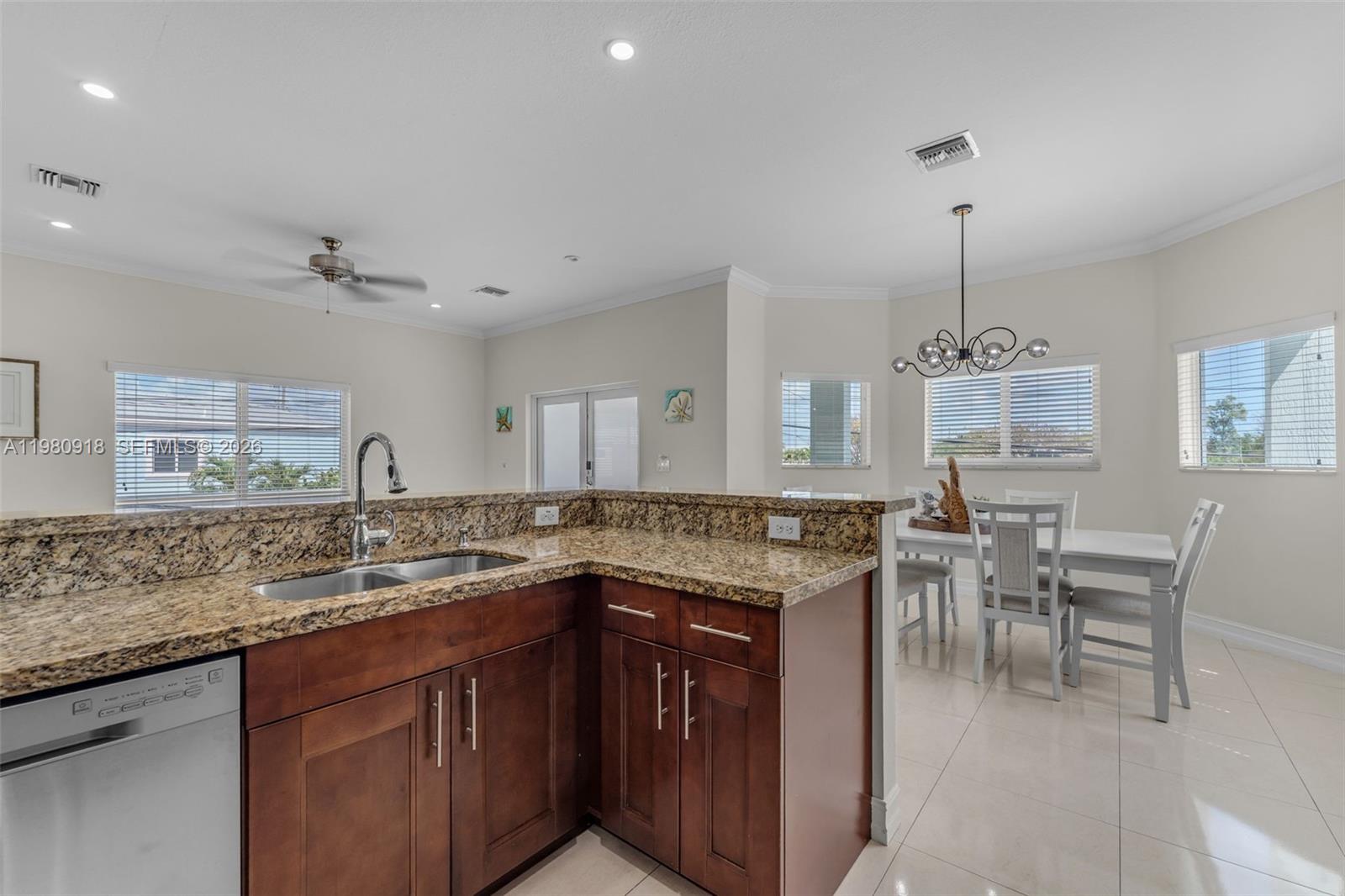 KEY LARGO PARK AMD - Residential