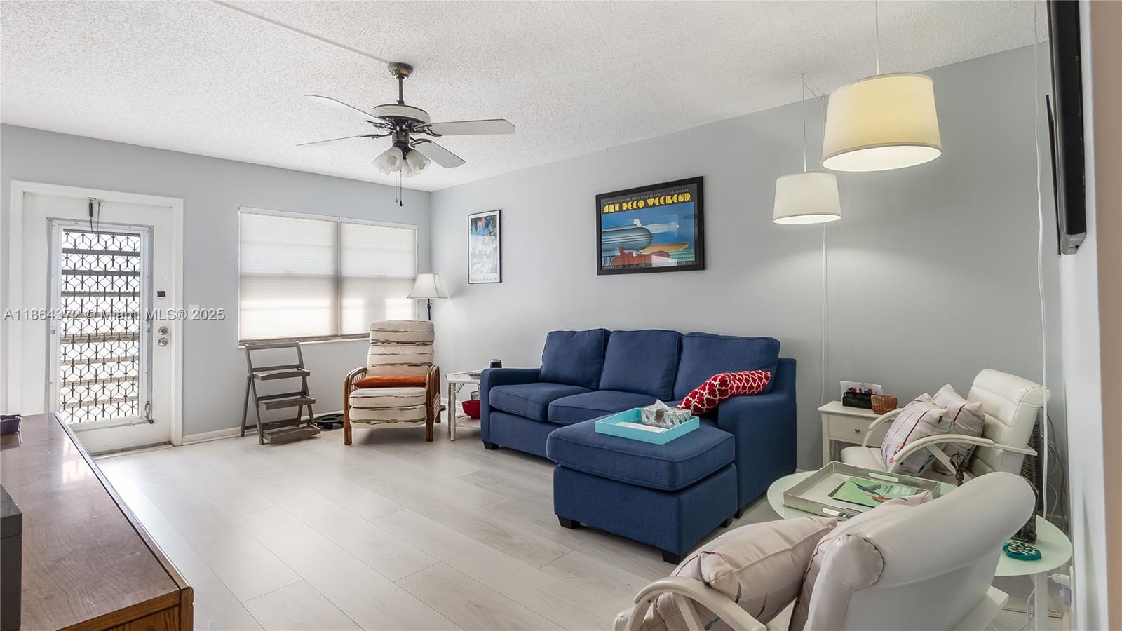1032 Ellesmere B 1032