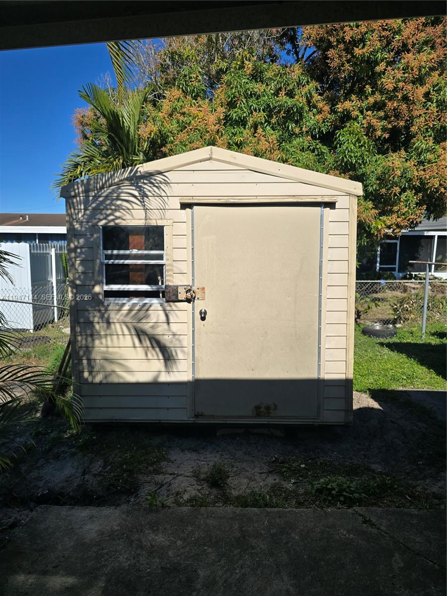 LIBERTY HOMES ESTATES SEC - Residential