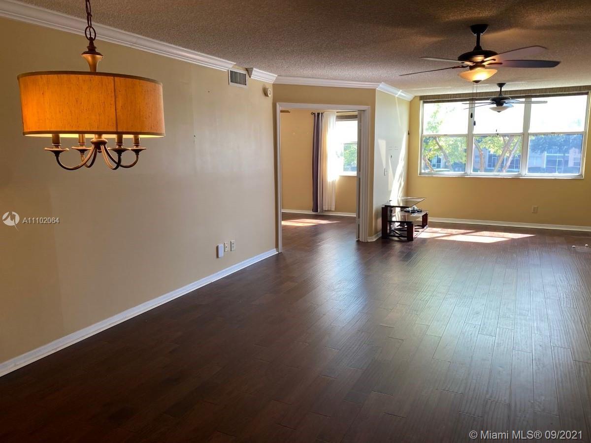 SUNRISE LAKES 207 CONDO - Residential