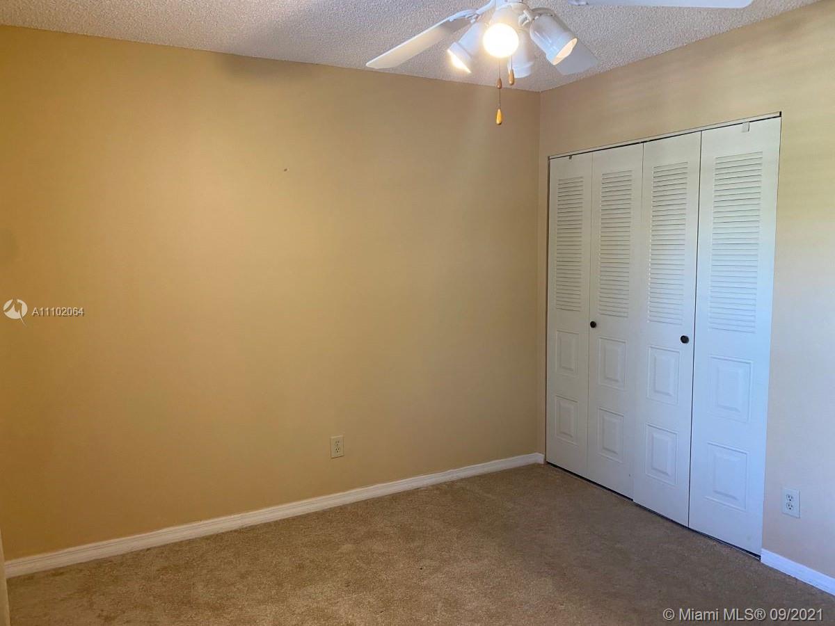 SUNRISE LAKES 207 CONDO - Residential