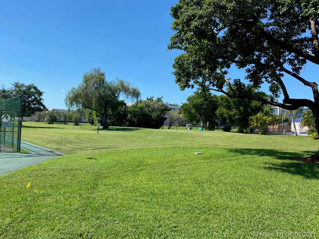 SUNRISE LAKES 207 CONDO - Residential